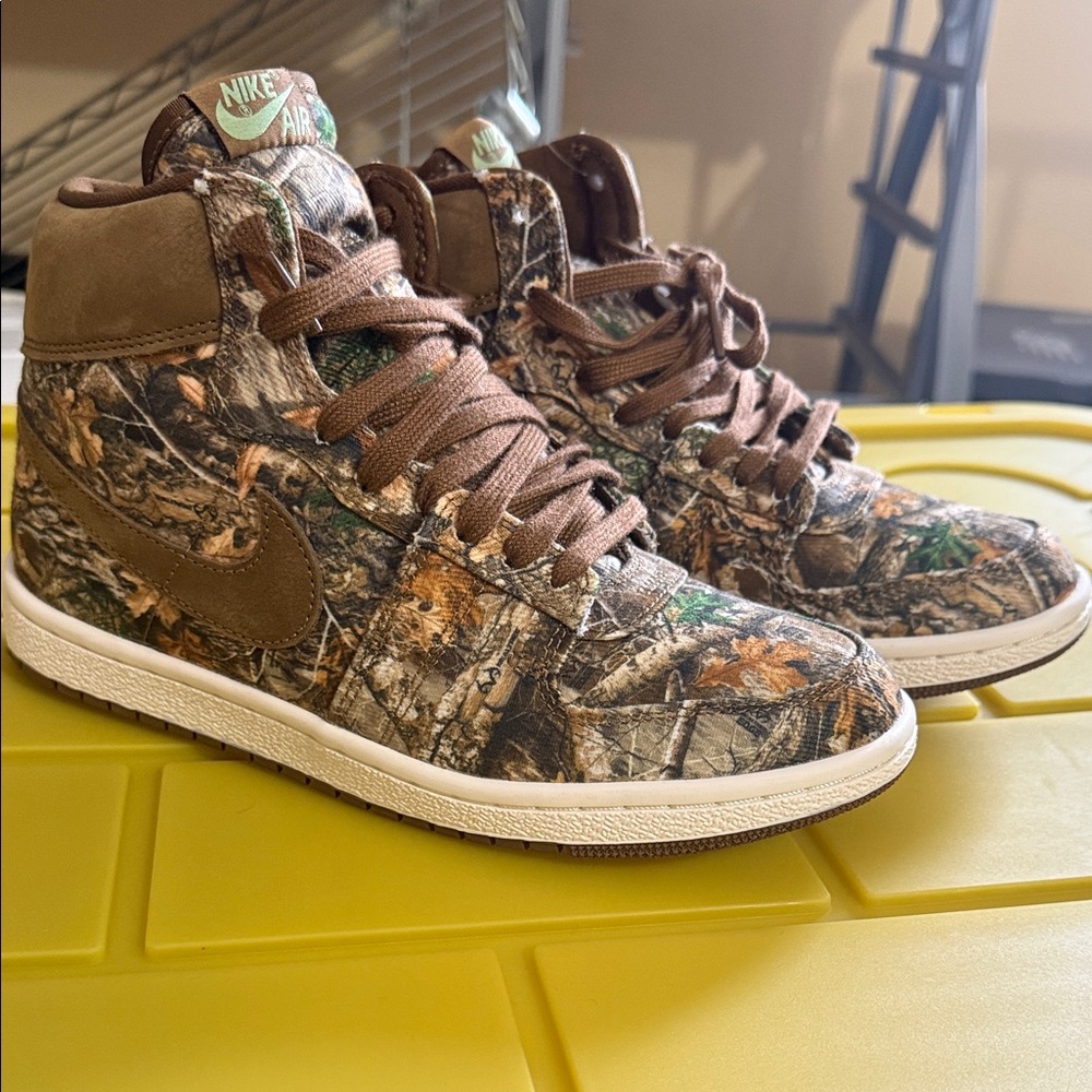 Jordan Air Ship real tree camo